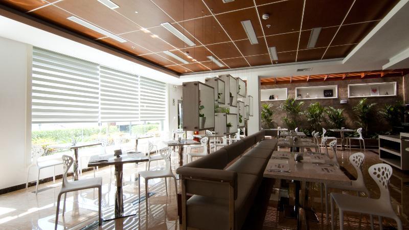 Lyz Business Hotel ลิมา ภายนอก รูปภาพ